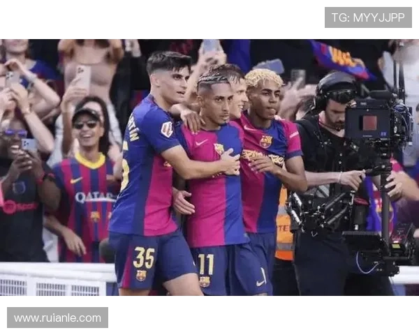 欧洲冠军联赛小组赛进入白热化阶段 多支豪门球队提前锁定晋级名额