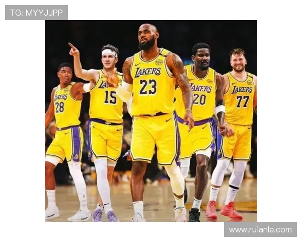 多支球队休赛期运作曝光新赛季格局或将迎来重大调整风向引发关注