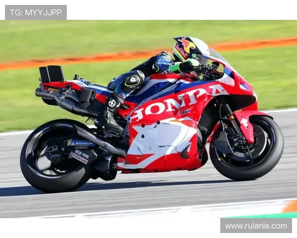 MotoGP 2025赛季新车亮相 曼内洛再度挑战强敌争夺世界冠军