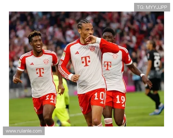 拜仁慕尼黑宣布签约新援强化阵容 未来赛季目标锁定欧冠冠军