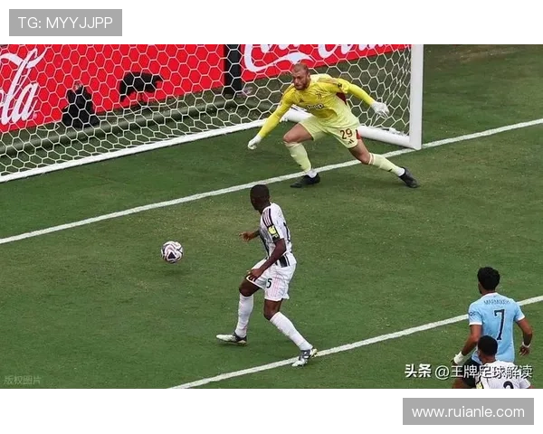 欧洲足坛劲旅鏖战激起连连惊喜引爆球迷热议焦点赛况现场持续升温