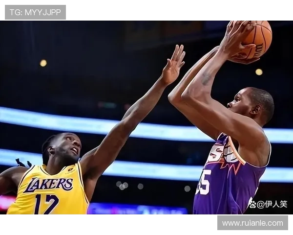 詹姆斯领衔湖人逆袭勇士 杜兰特回归助力太阳战绩提升